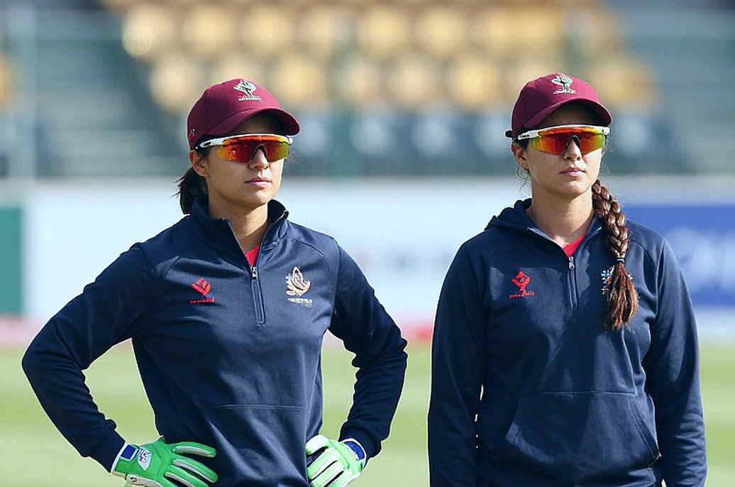 Why Aliss Waited: Fielding, Action, and Bangladesh's Mystery-Spin Notebook