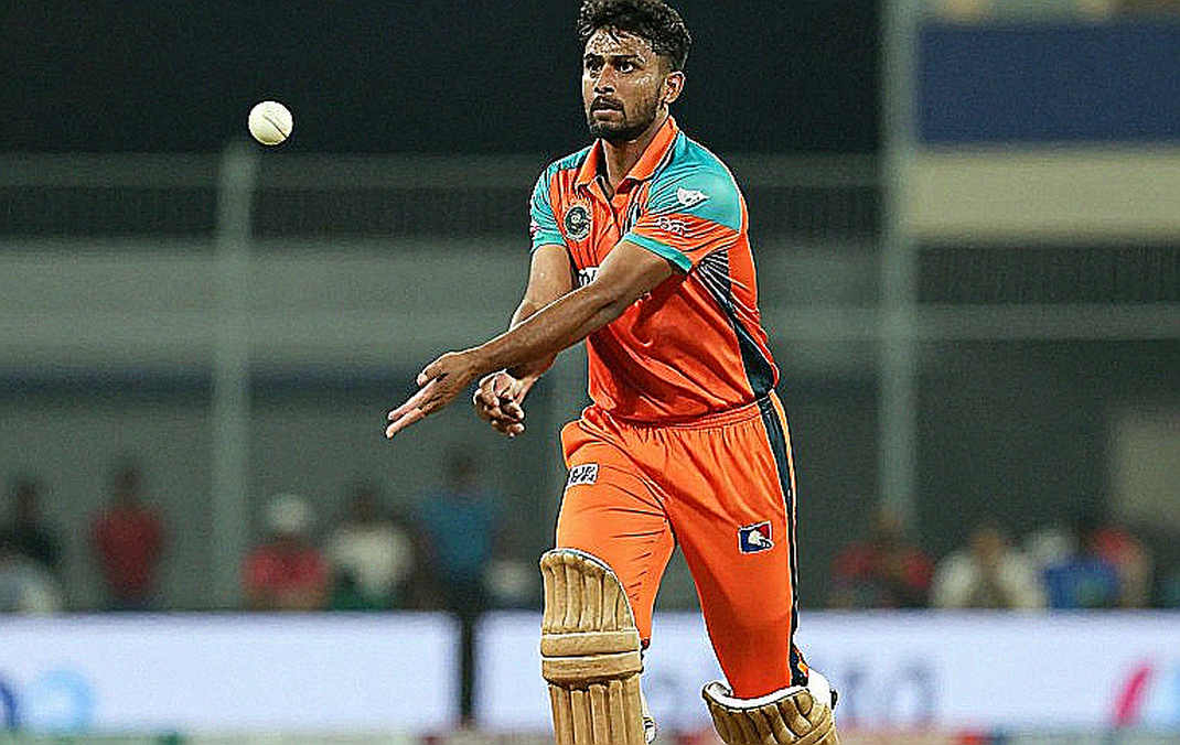 আজিত আগরকরের নির্বাচক-অধ্যায়: সাদা বলের সোনালি রেকর্ড, টেস্টের নীরব পর্দা আজিত আগরকরের নির্বাচক-অধ্যায়: সাদা বলের সোনালি রেকর্ড, টেস্টের নীরব পর্দা