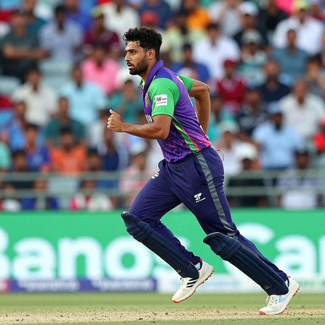 আবুধাবির গরমে স্পিনের ফাঁদ: শান্তর 'ধারাবাহিকতা' আসলে কোন সমস্যার নাম?