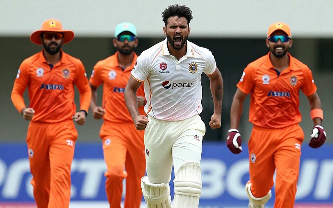 From Pitch to Pixel: How Cricket's Fan Economy Is Being Rebuilt on Blockchain From Pitch to Pixel: How Cricket's Fan Economy Is Being Rebuilt on Blockchain