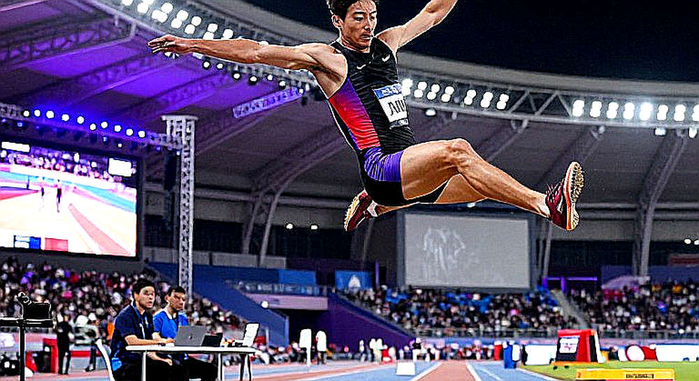 From Descente's Bodysuit to Nike's Speed Suit: The Garment That Wrote the Track's Columns