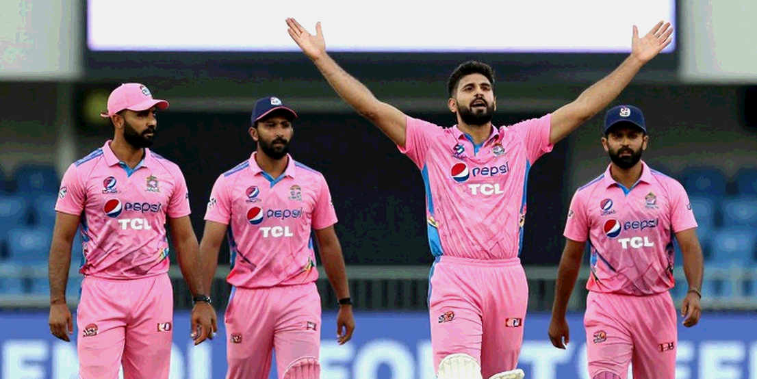 রাওয়ালপিন্ডির এক ভেন্যু, দুই নতুন অধিনায়ক: পাকিস্তান-শ্রীলঙ্কা টি-টোয়েন্টি সিরিজের আসল প্রশ্ন রাওয়ালপিন্ডির এক ভেন্যু, দুই নতুন অধিনায়ক: পাকিস্তান-শ্রীলঙ্কা টি-টোয়েন্টি সিরিজের আসল প্রশ্ন