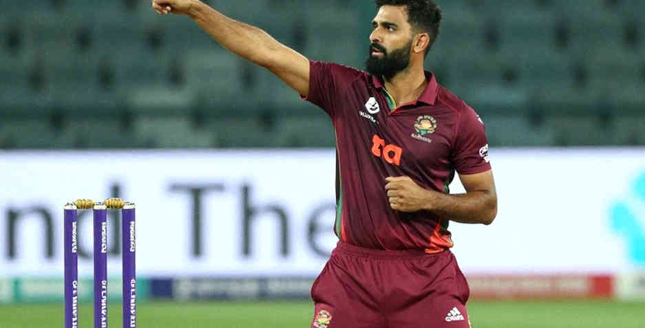 ট্রফির পরের নীরবতা: অস্ট্রেলিয়ার ড্রেসিং রুমে যে বদলটা দেখলাম ট্রফির পরের নীরবতা: অস্ট্রেলিয়ার ড্রেসিং রুমে যে বদলটা দেখলাম